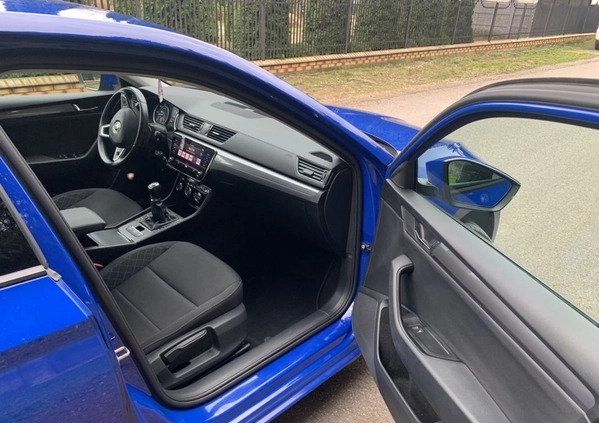 Skoda Superb cena 69900 przebieg: 137000, rok produkcji 2018 z Człopa małe 742